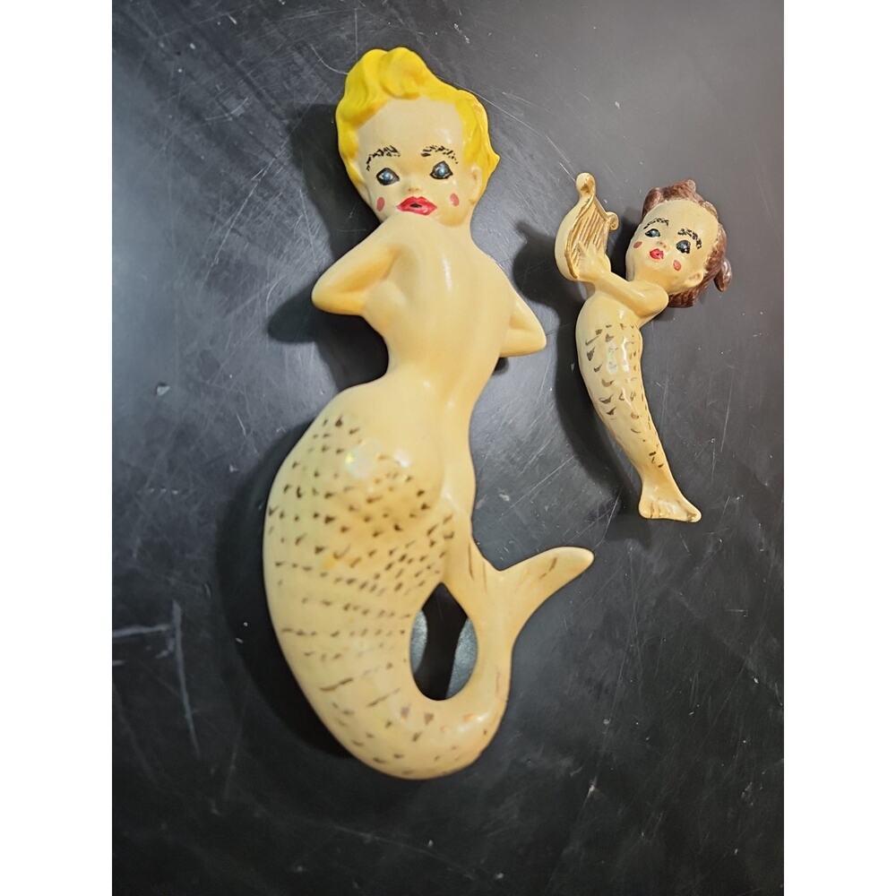 Vintage MCM Mermaid & Baby 1960s Ceramic Chalkware Beach Fantasy Wall Hangings - Picture 16 of 16